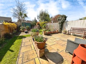 HEATH ROAD- click for photo gallery